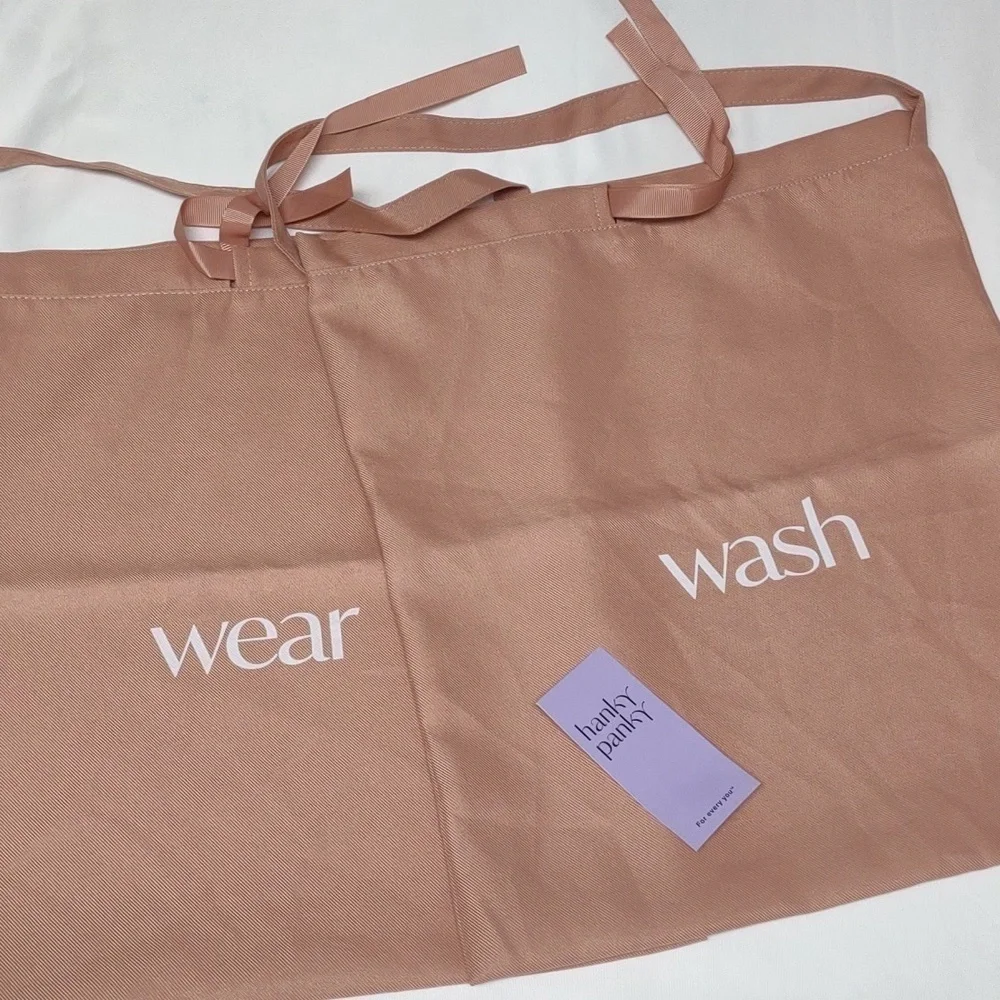 Hanky Panky Travel Bags – Peach Set of 2 • New With Tags • Travel/Laundry Bags